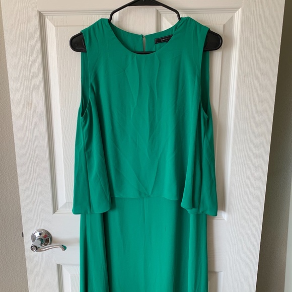 Emerald Green gown - Picture 1 of 7